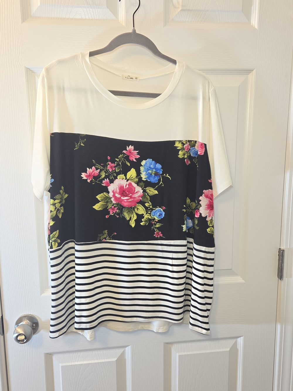 E. Luna Floral Stripe Contrast Top - White/Black 2X